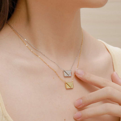 [Vivid Aurora]Envelope Heart Shape Mother's Day Necklace